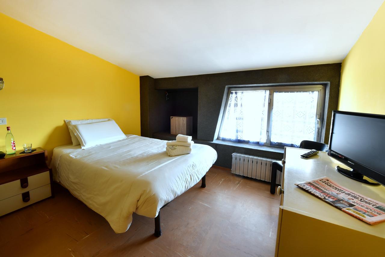 Hotel Motel Europa Домодоссола Экстерьер фото